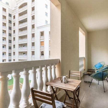 The Smart Concierge - Plaza Residences Дубай Екстериор снимка