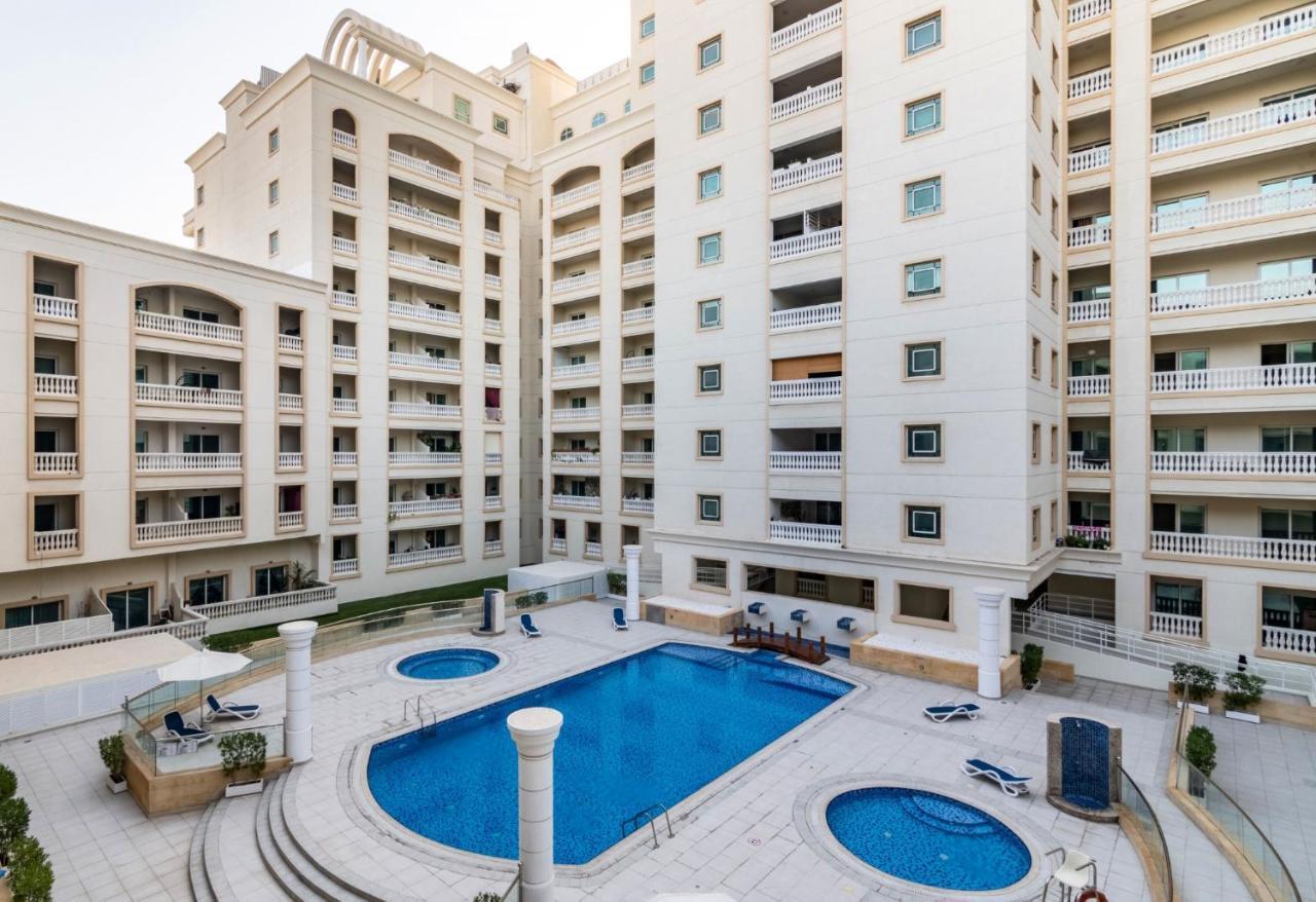 The Smart Concierge - Plaza Residences Дубай Екстериор снимка