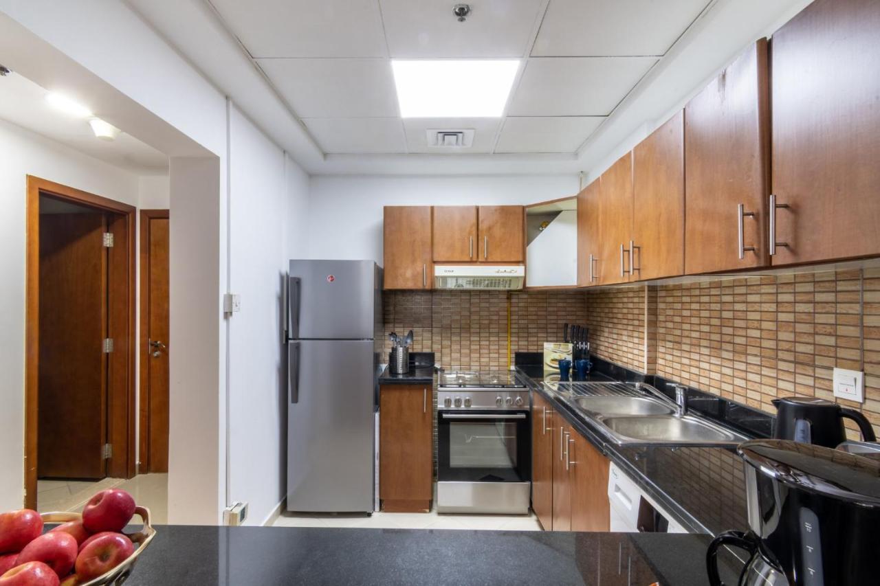 The Smart Concierge - Plaza Residences Дубай Екстериор снимка